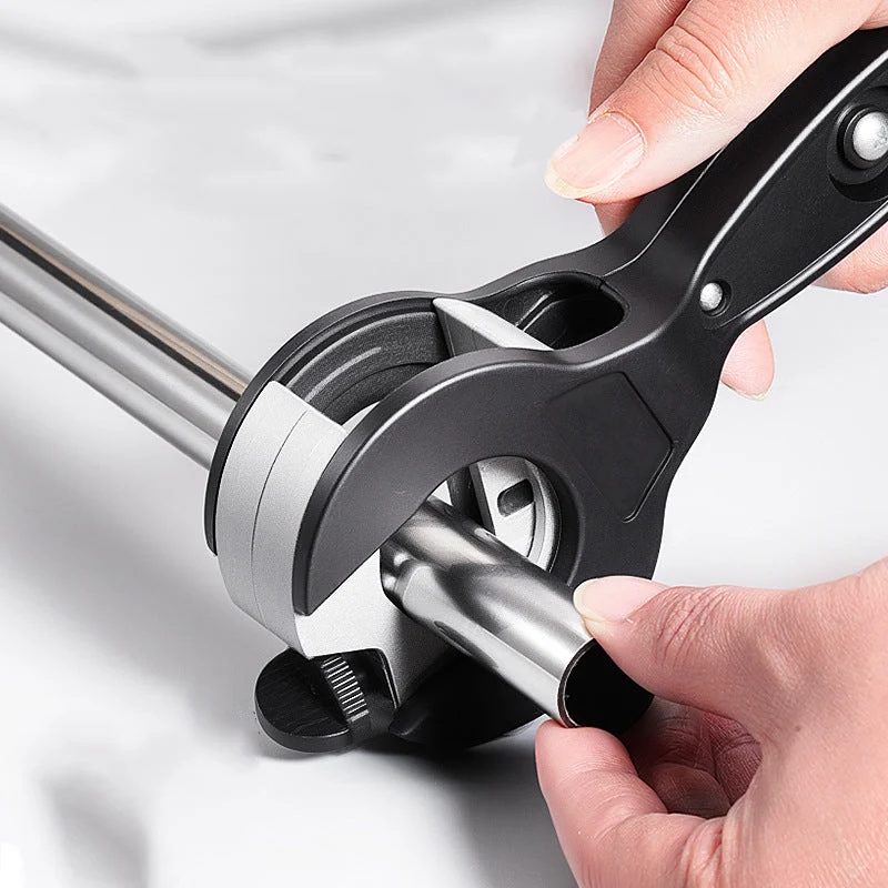 Rørskærer med justerbar størrelse og ratchetfunktion | præcise snit uden grat til PVC, kobber og aluminium | 6–23 mm / 8–29 mm