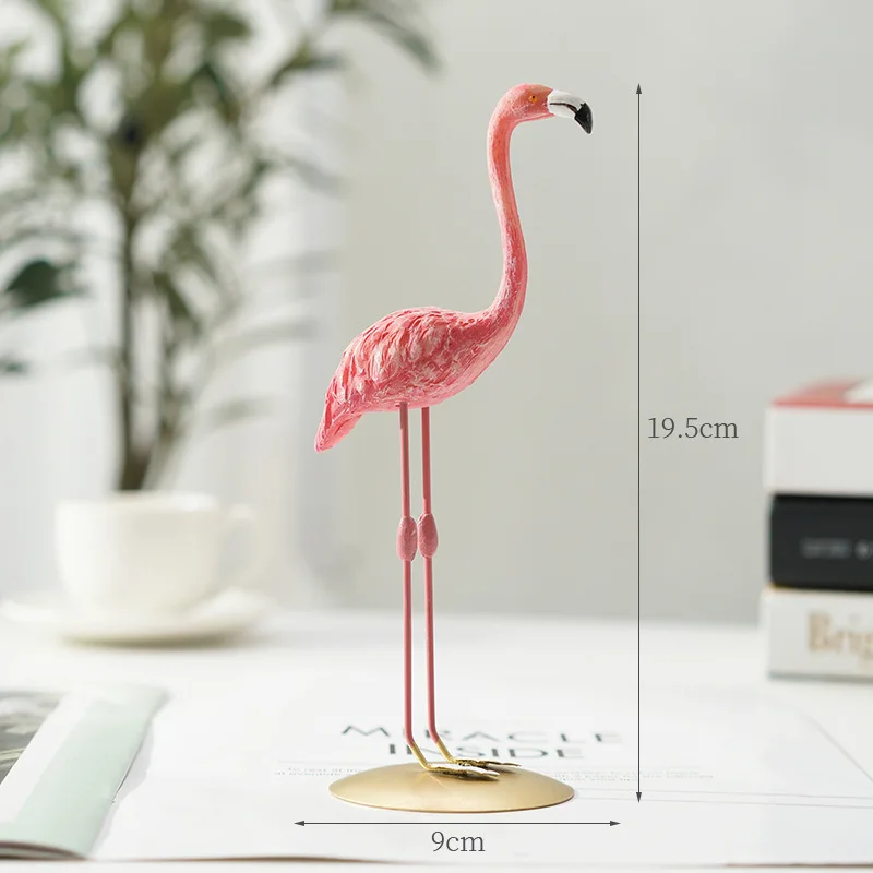 Moderne dekoration af flamingo figur i harpiks