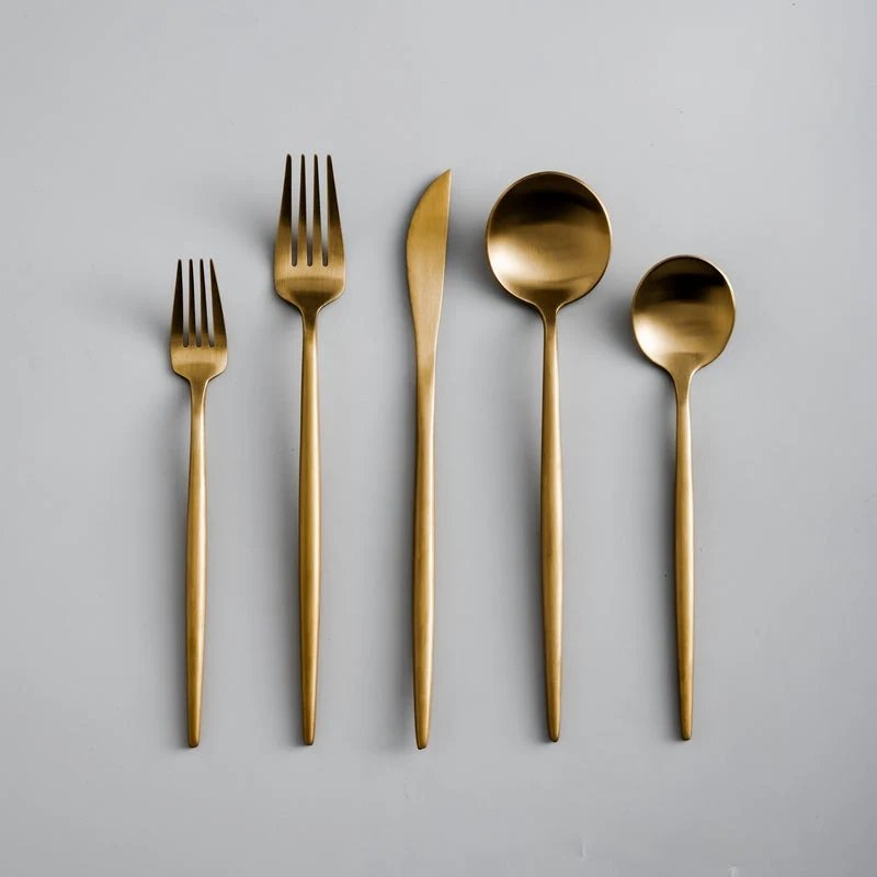 Moderne Minimalistiske Bestik til Din Tabel