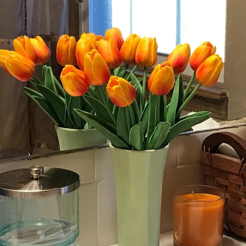 Sæt med 10 Realistiske Tulipaner – Ideelle til Bryllupper og Indretning