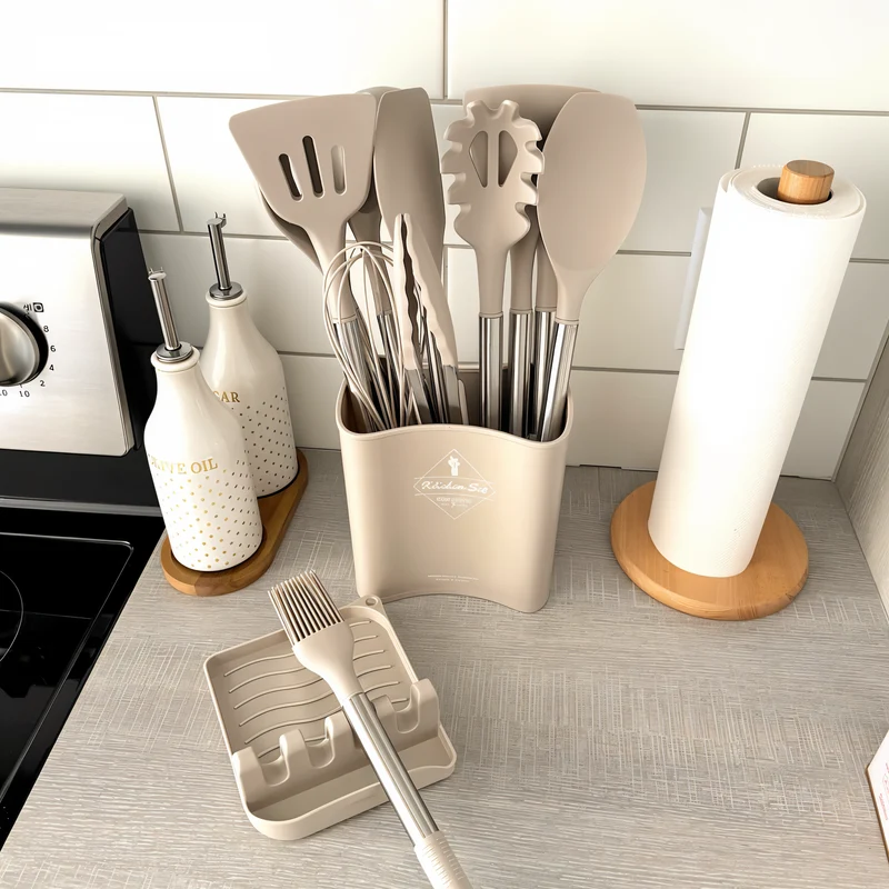 12-delt sæt af silikone køkkenredskaber – EasyCook