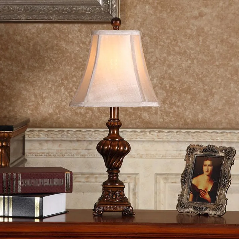 Elegant Bordlampe med Unik Design