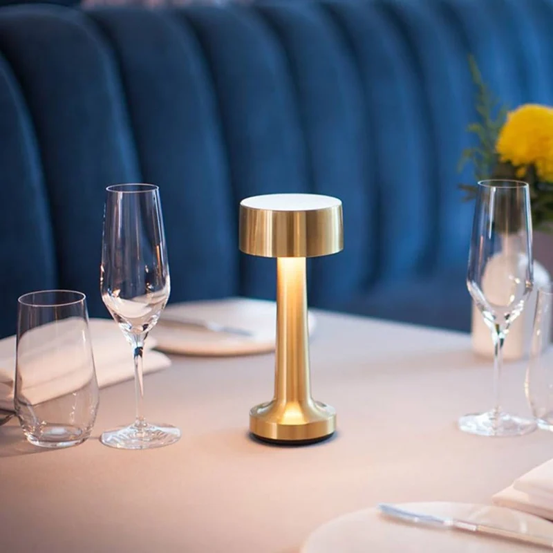 Trådløs LED-bordlampe – justerbar lysstyrke, elegant design