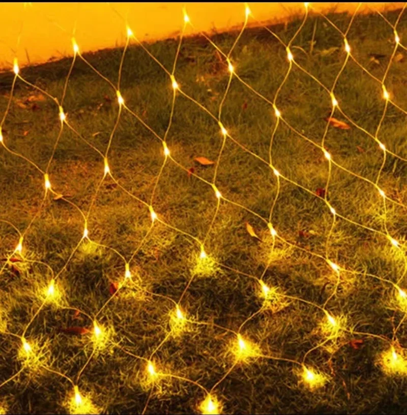 Udendørs LED Lyskæde med 8 Lysmodi – Perfekt til Festlig Hygge