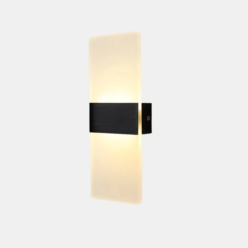 Elegant LED-væglampe til fleksibel indretning