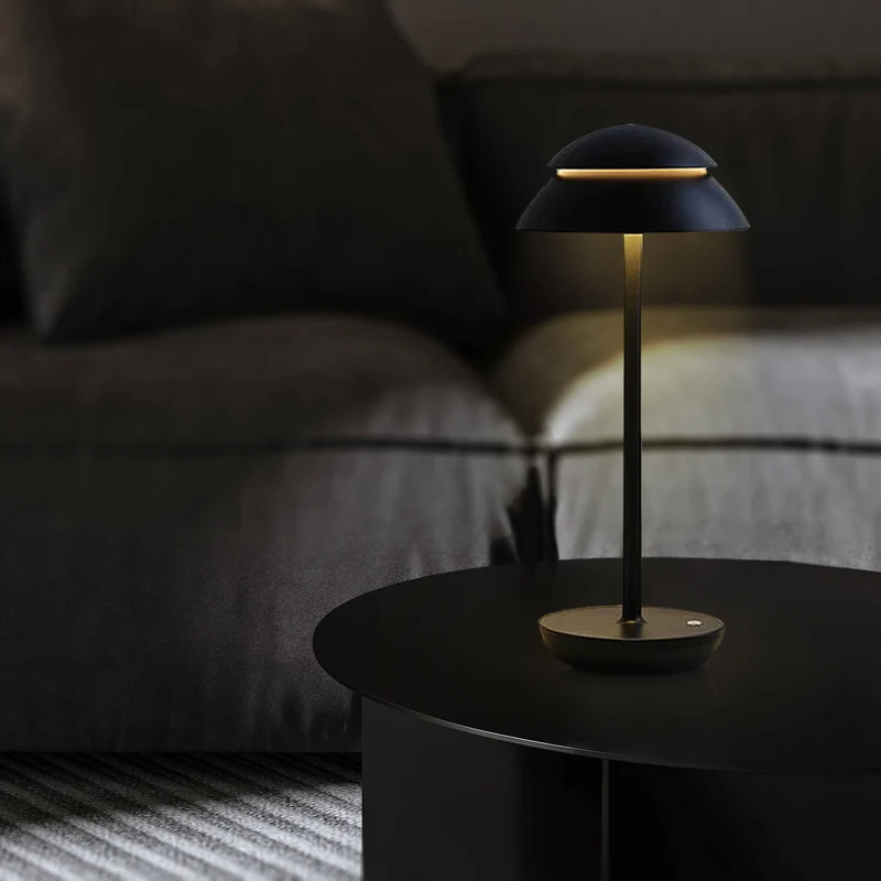 Bordlampe med Berøringskontrol og Trådløs LED Lys