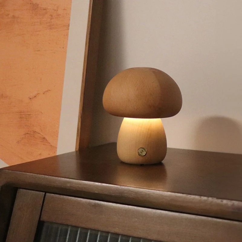 Svampeformet Bordlampe i Træ – Hyggebelysning & Touch Kontrol